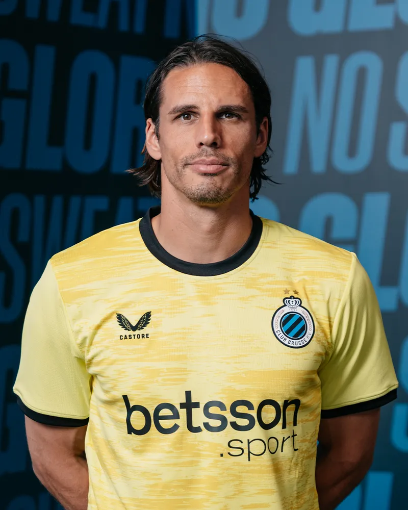Portrait of Yann Sommer