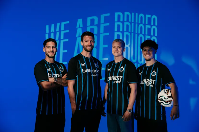 Home Kit 25/26