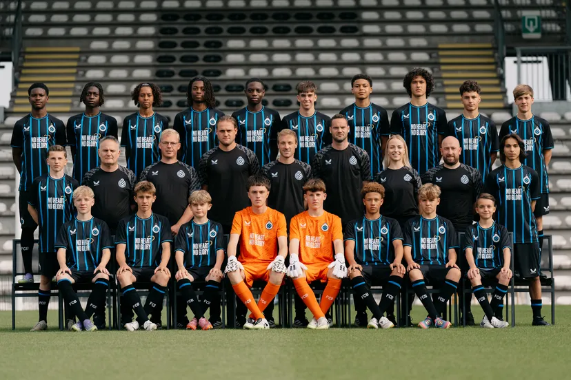U16