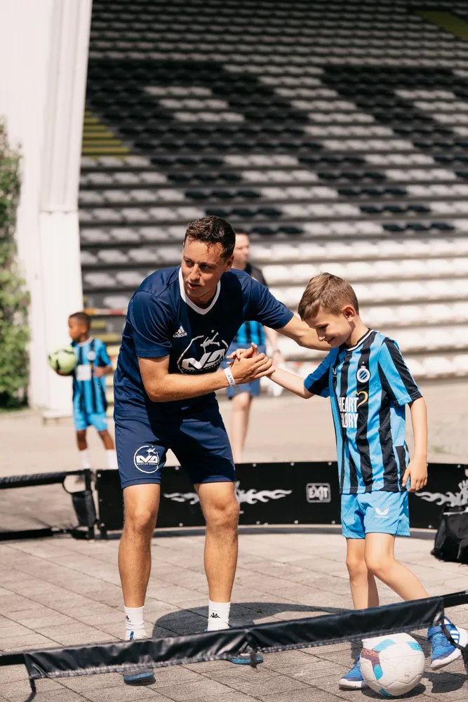 Pannavoetbal met Martijn Debbaut