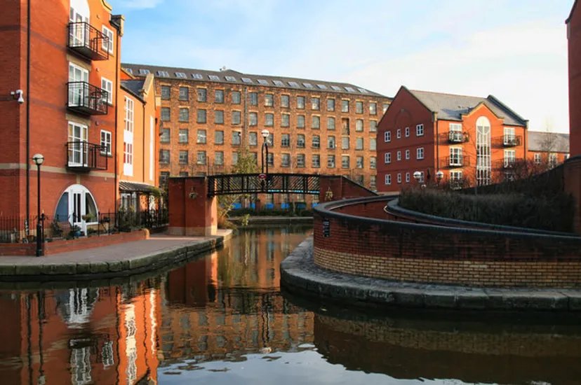 Piccadilly Village