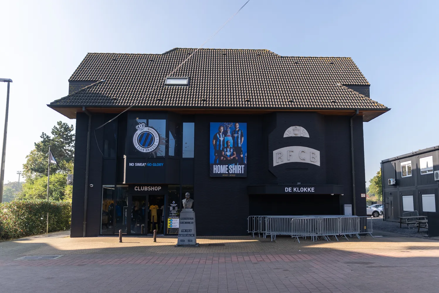 STADION SHOP