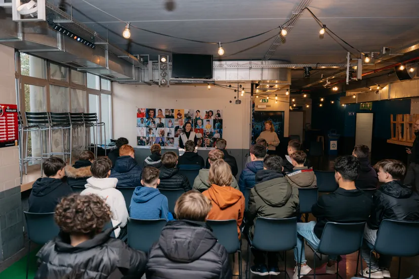 BELvue Museum & Club Brugge Foundation werken samen rond democratie