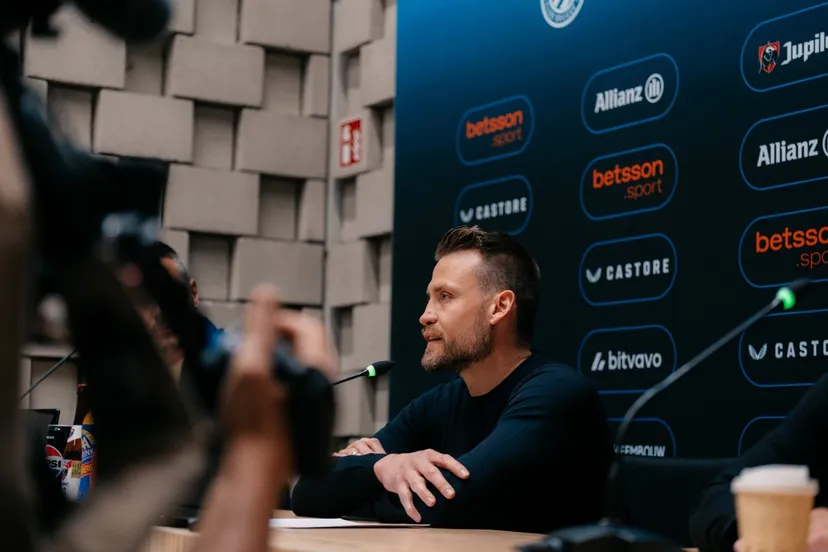 Simon Mignolet stopt op het einde van het seizoen als profvoetballer