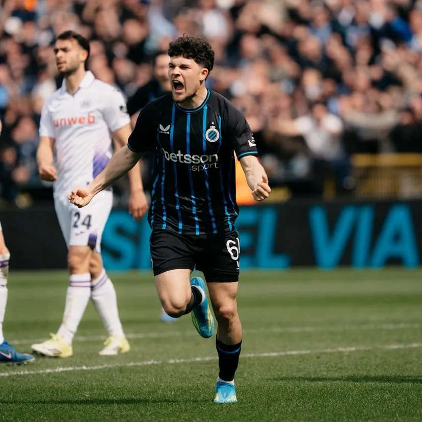 Club opent Play-offs met 4-2 zege tegen Anderlecht