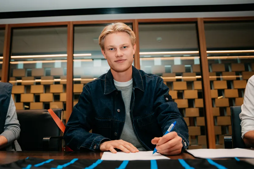 Alexander Vandeperre verlengt tot 2028 bij Club NXT