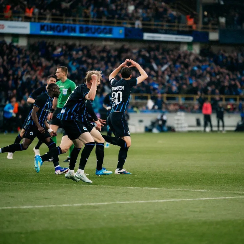 Club veegt Union van de mat en zet grote stap richting titel!