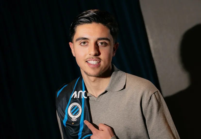 Utku Kurtal tekent eerste contract bij Club NXT