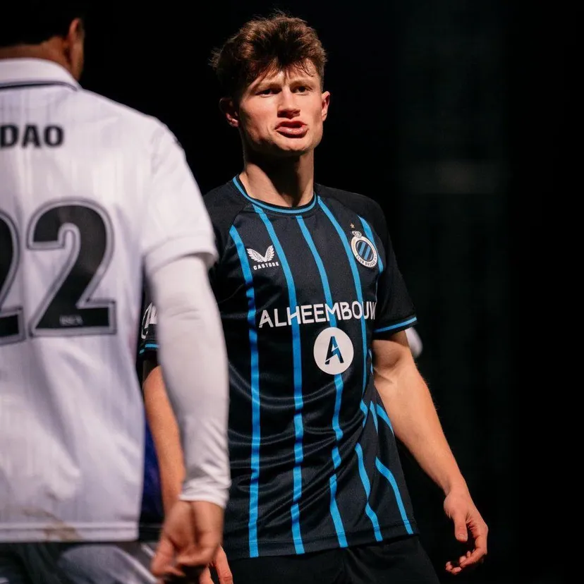Club NXT U23 verliest met tien man in eigen huis
