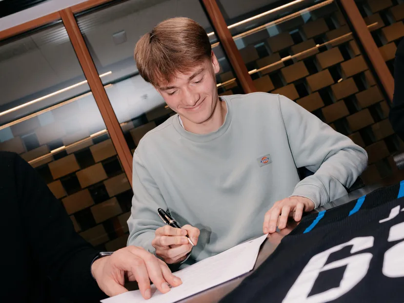 Bas Snaet verlengt tot 2029 bij Club NXT