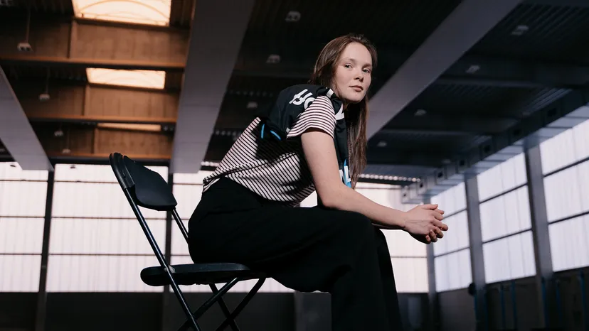 Loes Van Mullem tekent bij Club YLA