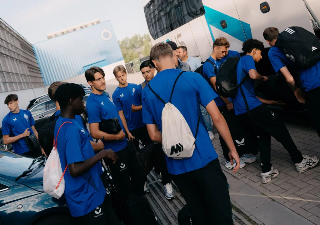 Club NXT U23 & U18 op stage naar Venray | Club Brugge