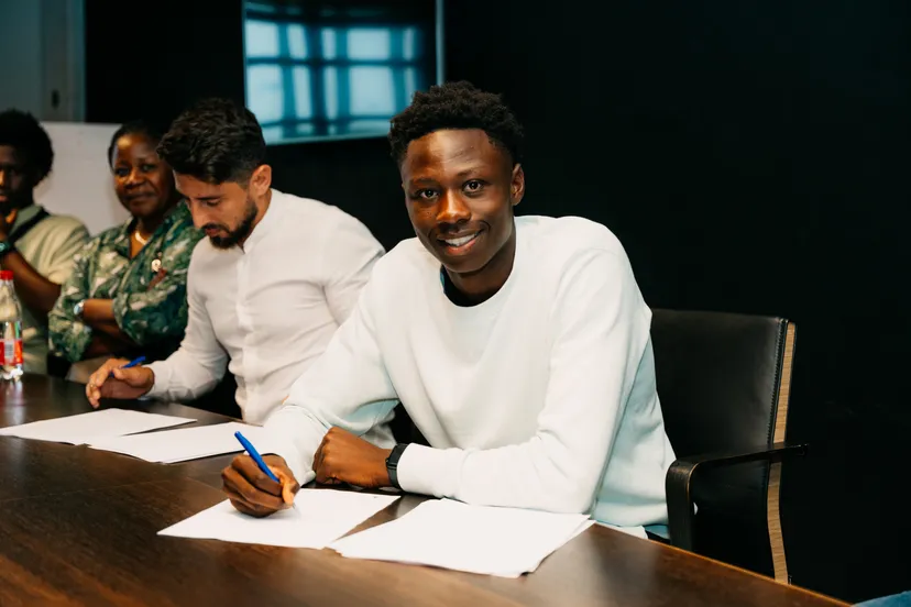 Maxime Wameso extends his contract to 2026 at Club NXT